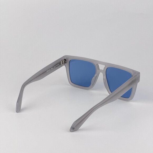 Off-White SPRINGFIELD Sunglasses – Grey Square Frame Blue | Model OERI133 0945 - Picture 4 of 9